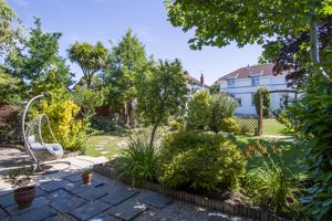 Photo 27- click for photo gallery